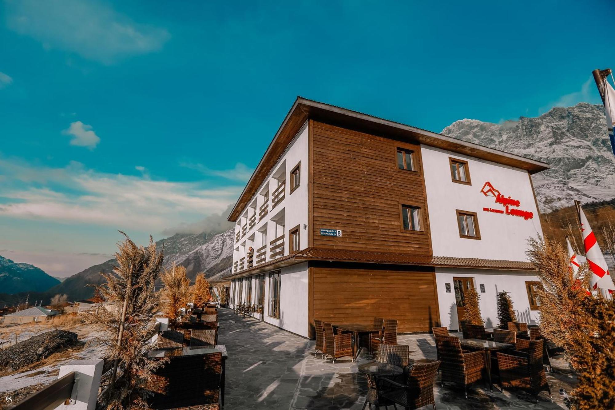 Alpine Lounge Boutique Hotel Kazbegi Extérieur photo