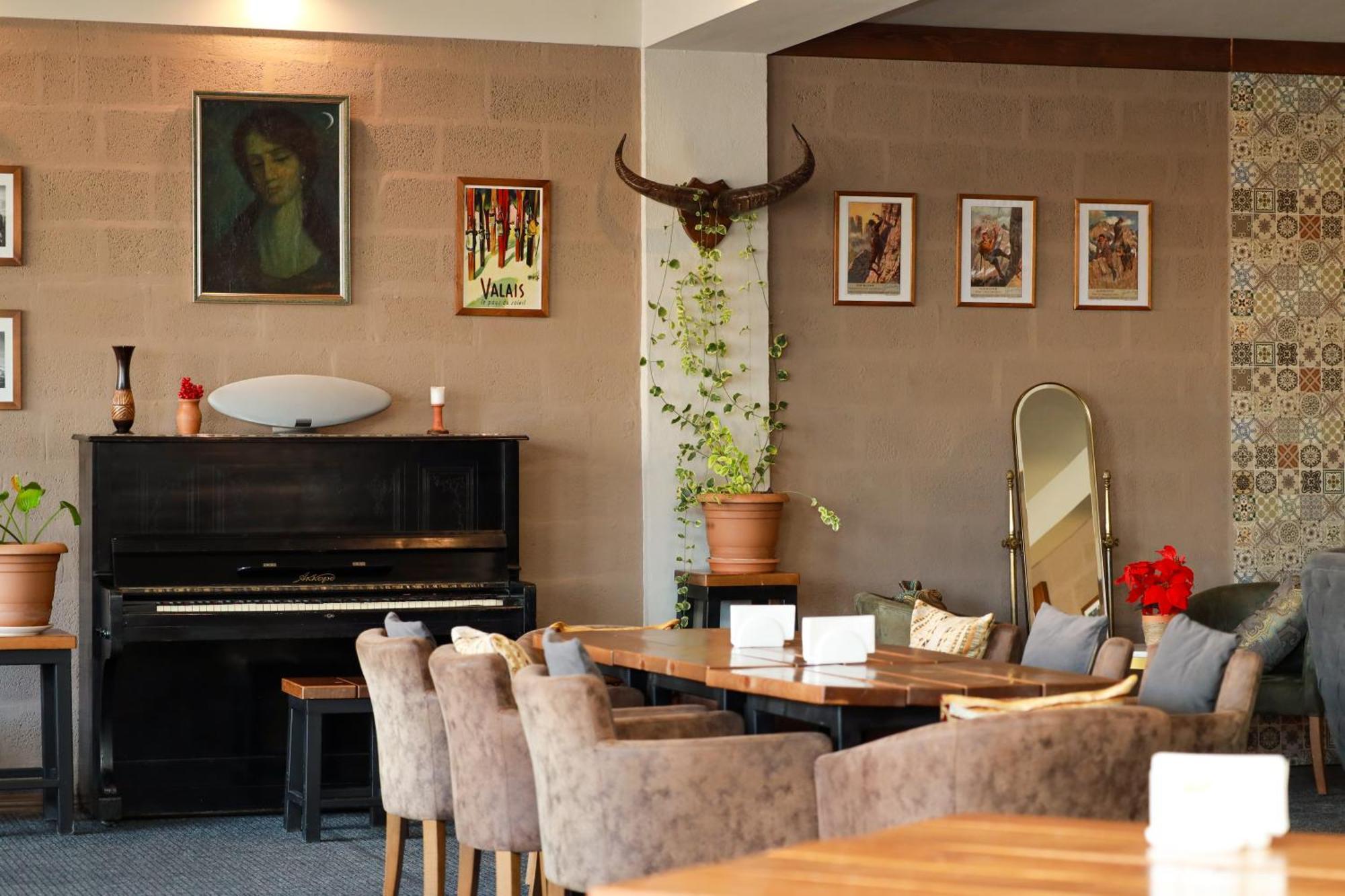 Alpine Lounge Boutique Hotel Kazbegi Extérieur photo
